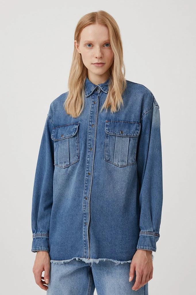 Джинсовая женская рубашка oversize с карманами, Модель FAB15019, Фото №1