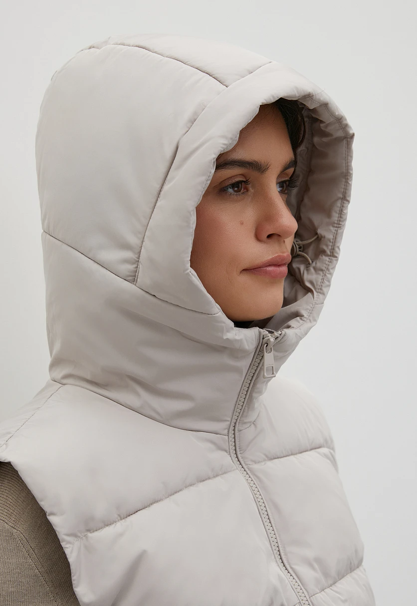 Утепленный жилет с капюшоном, Модель FAC13011, Фото №7