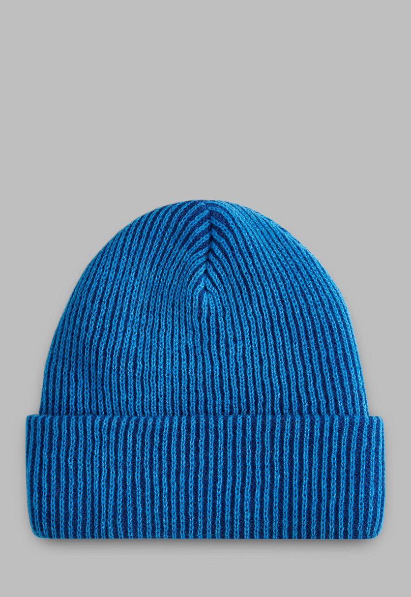 Вязаная шапка Вязаная шапка