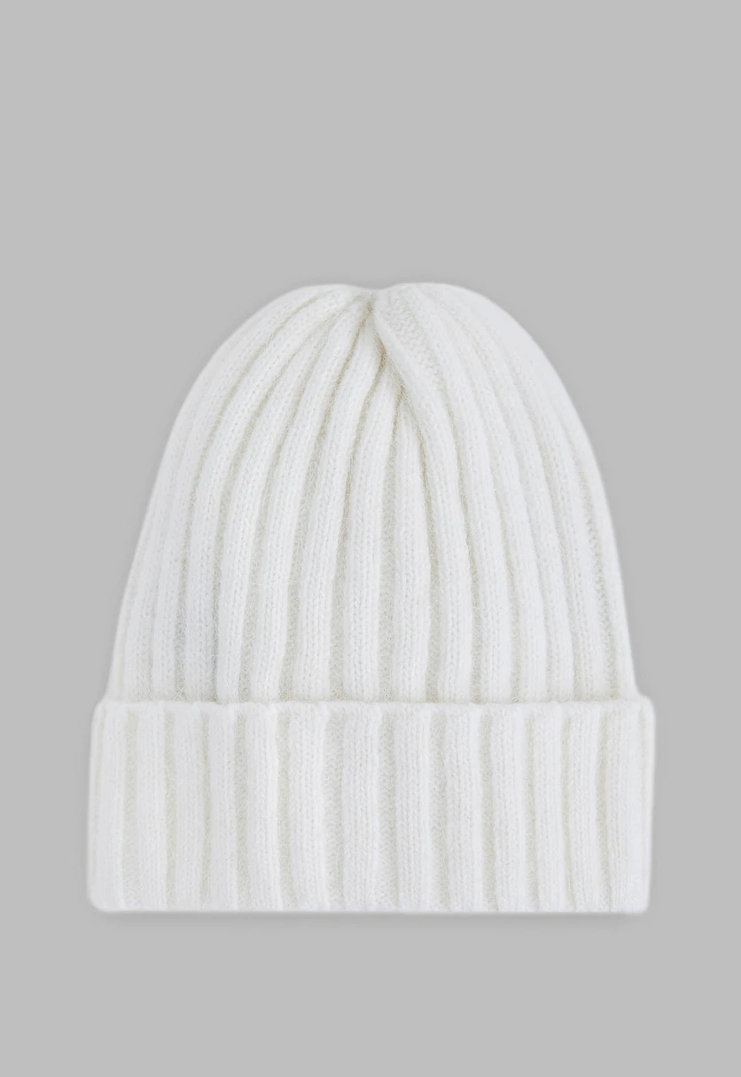 Шапка из овечьей и ангорской шерсти, Модель FAE111122, Фото №1