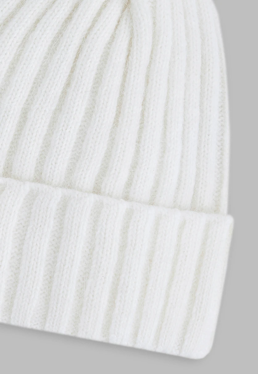 Шапка из овечьей и ангорской шерсти, Модель FAE111122, Фото №4