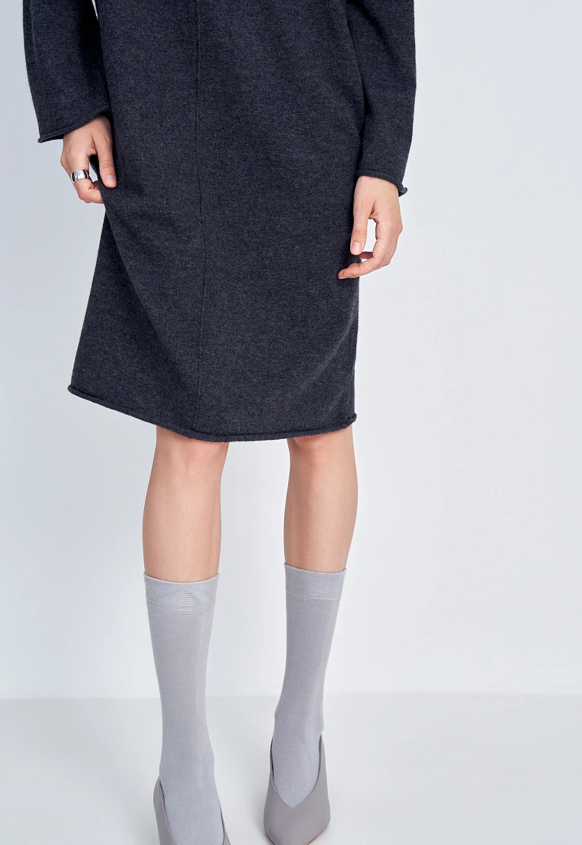 Вязаное платье свободного кроя с воротником-стойкой, Модель FAE11179, Фото №6