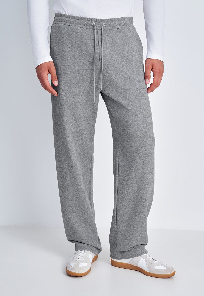 Спортивные брюки широкого кроя на завязках