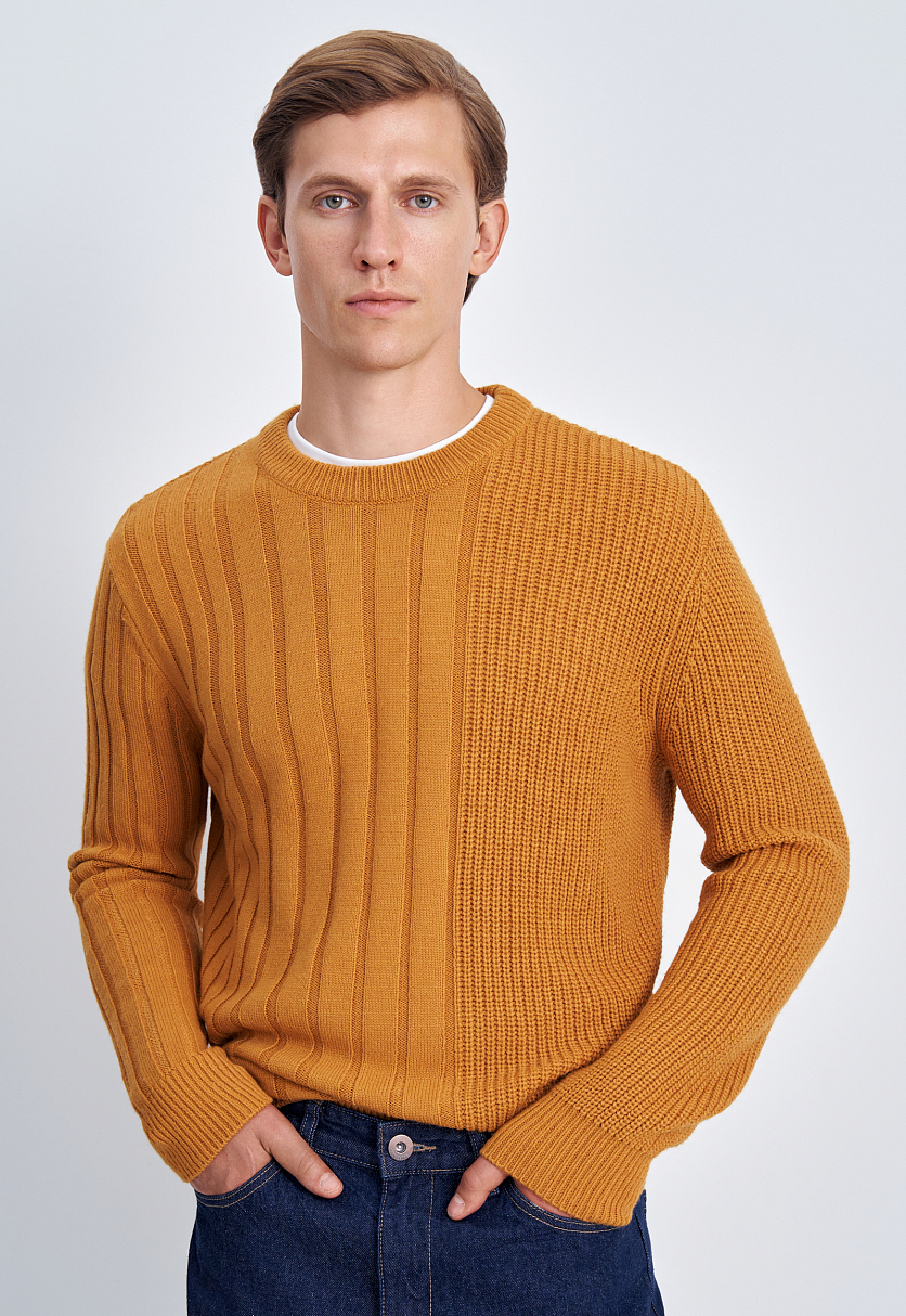 Джемпер с округлым вырезом прямого силуэта Джемпер с округлым вырезом прямого силуэта