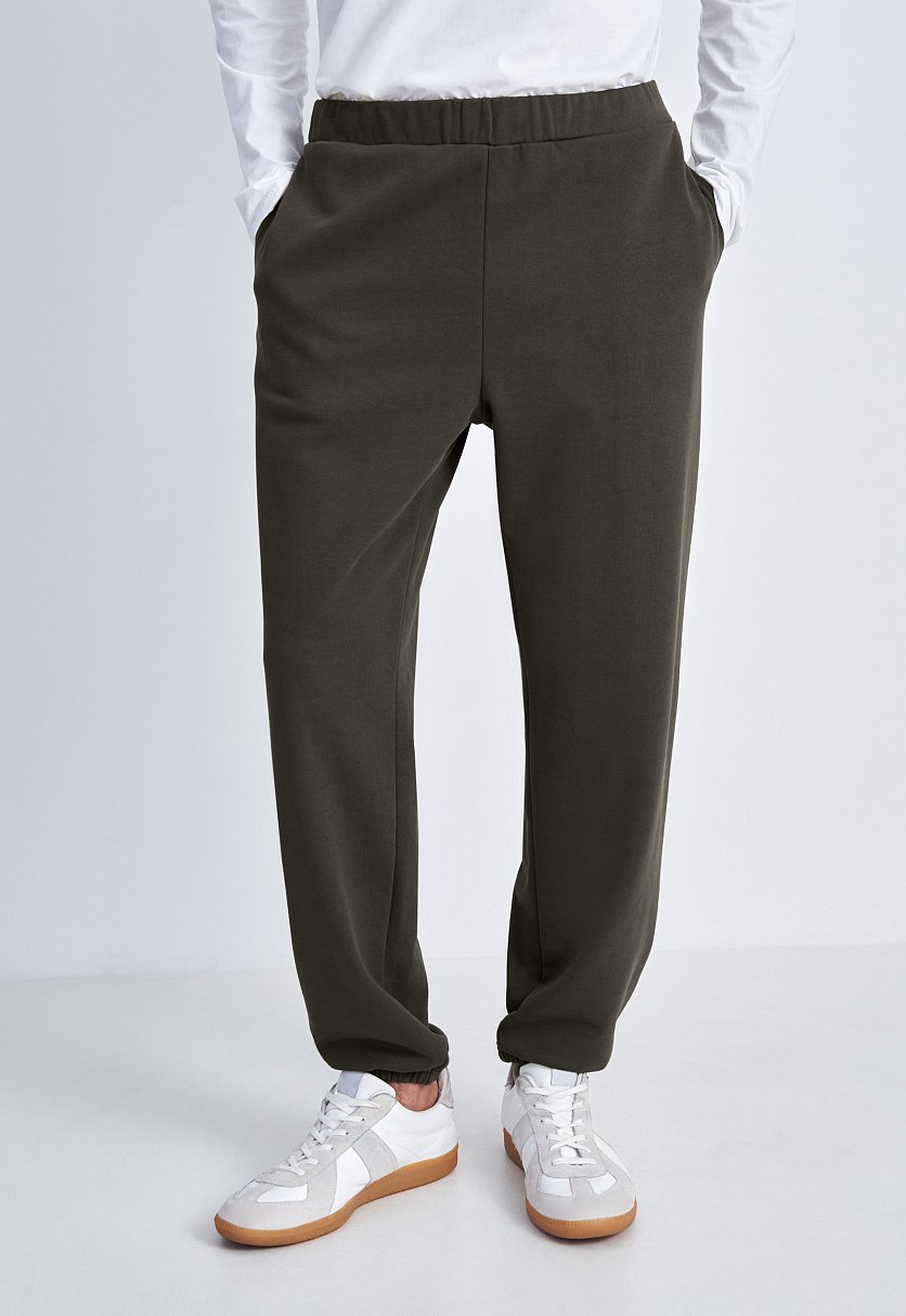 Спортивные брюки свободного силуэта