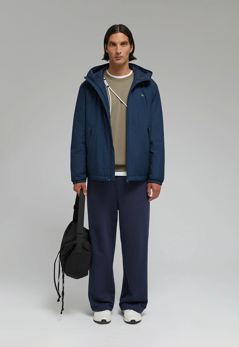 Утепленная куртка с капюшоном