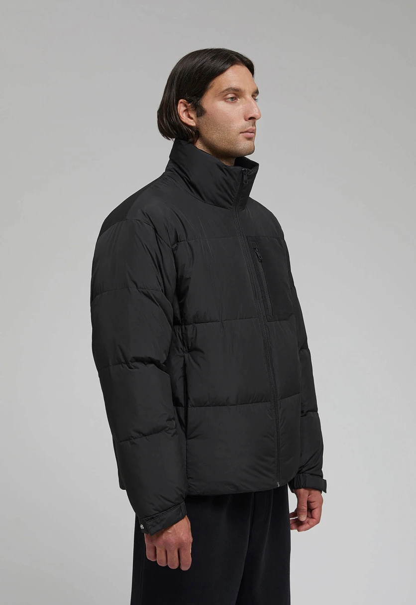 Стеганый пуховик с натуральным пухом Черный FAF21096Купить в интернет-магазине FINN FLARE, предосмотр фото №11 Стеганый пуховик с натуральным пухом, Модель FAF21096, Фото №11