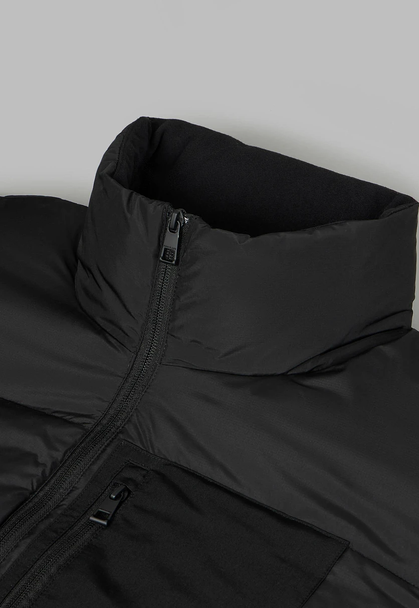 Стеганый пуховик с натуральным пухом Черный FAF21096Купить в интернет-магазине FINN FLARE, предосмотр фото №5 Стеганый пуховик с натуральным пухом, Модель FAF21096, Фото №5