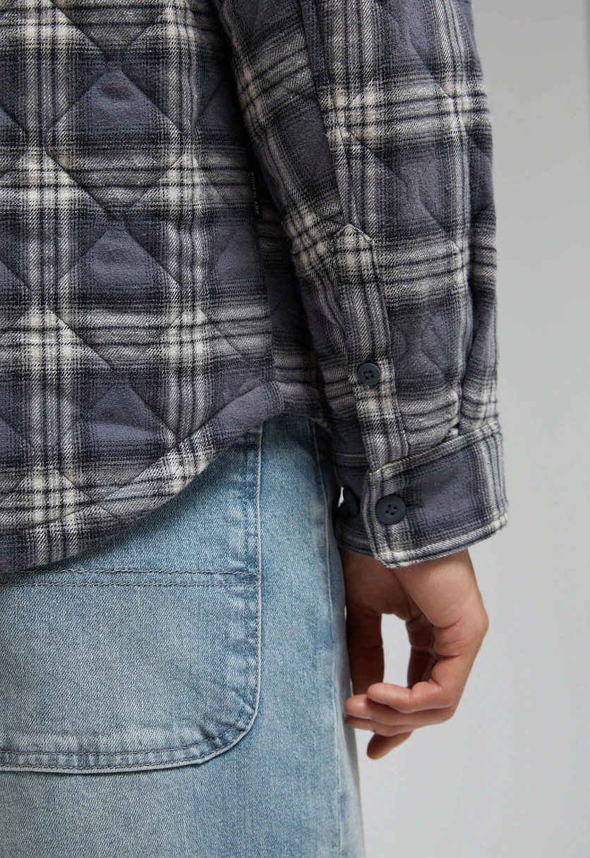 Утепленная куртка-рубашка в клетку, Модель FAF21000, Фото №5