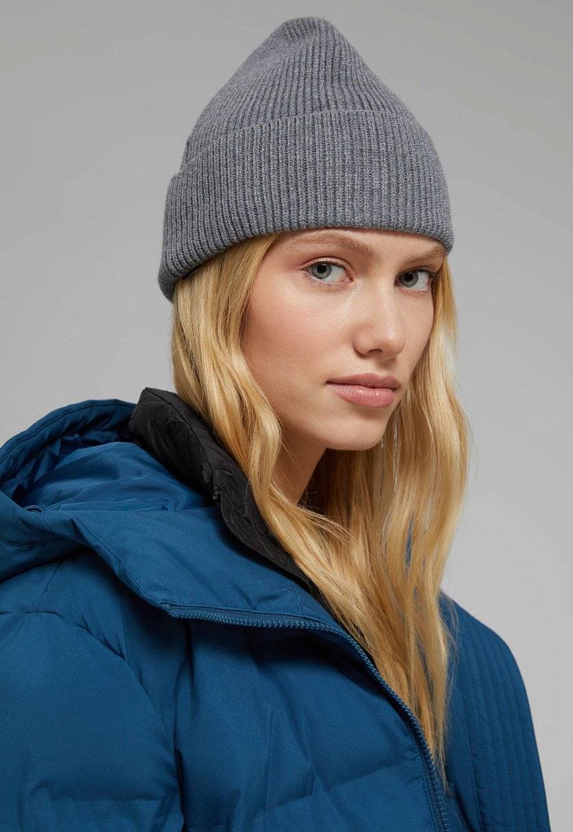 Шапка с отворотом