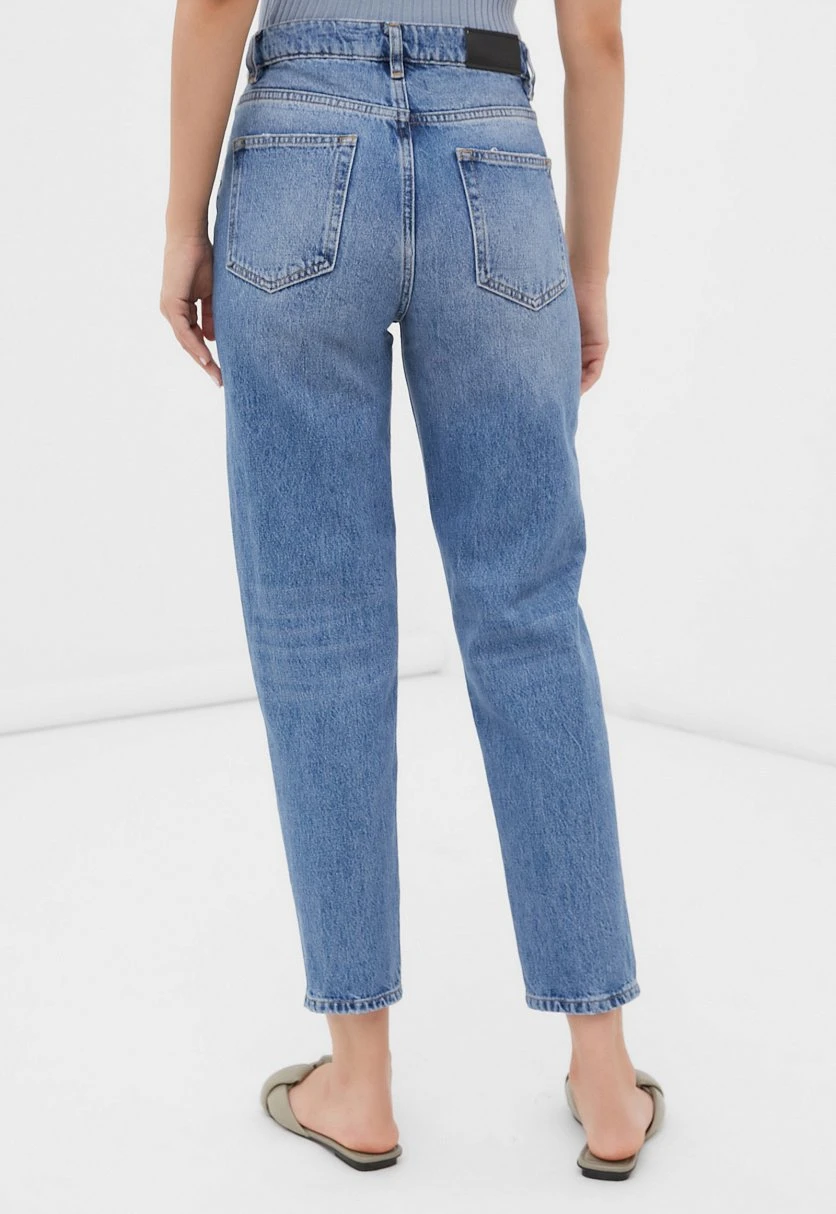 Джинсы tapered fit женские, Модель FBC15004, Фото №5