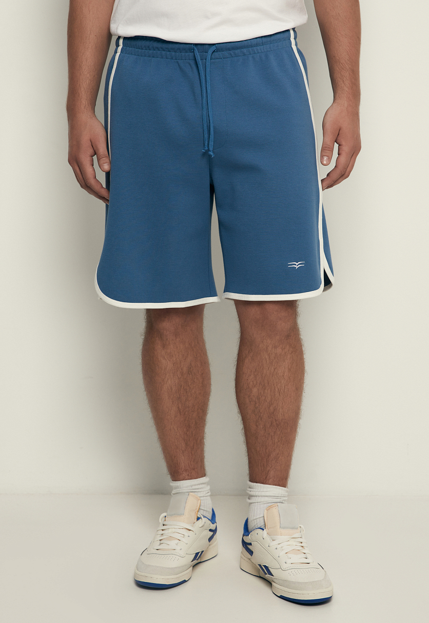Спортивные шорты с отделкой из капсулы ретро