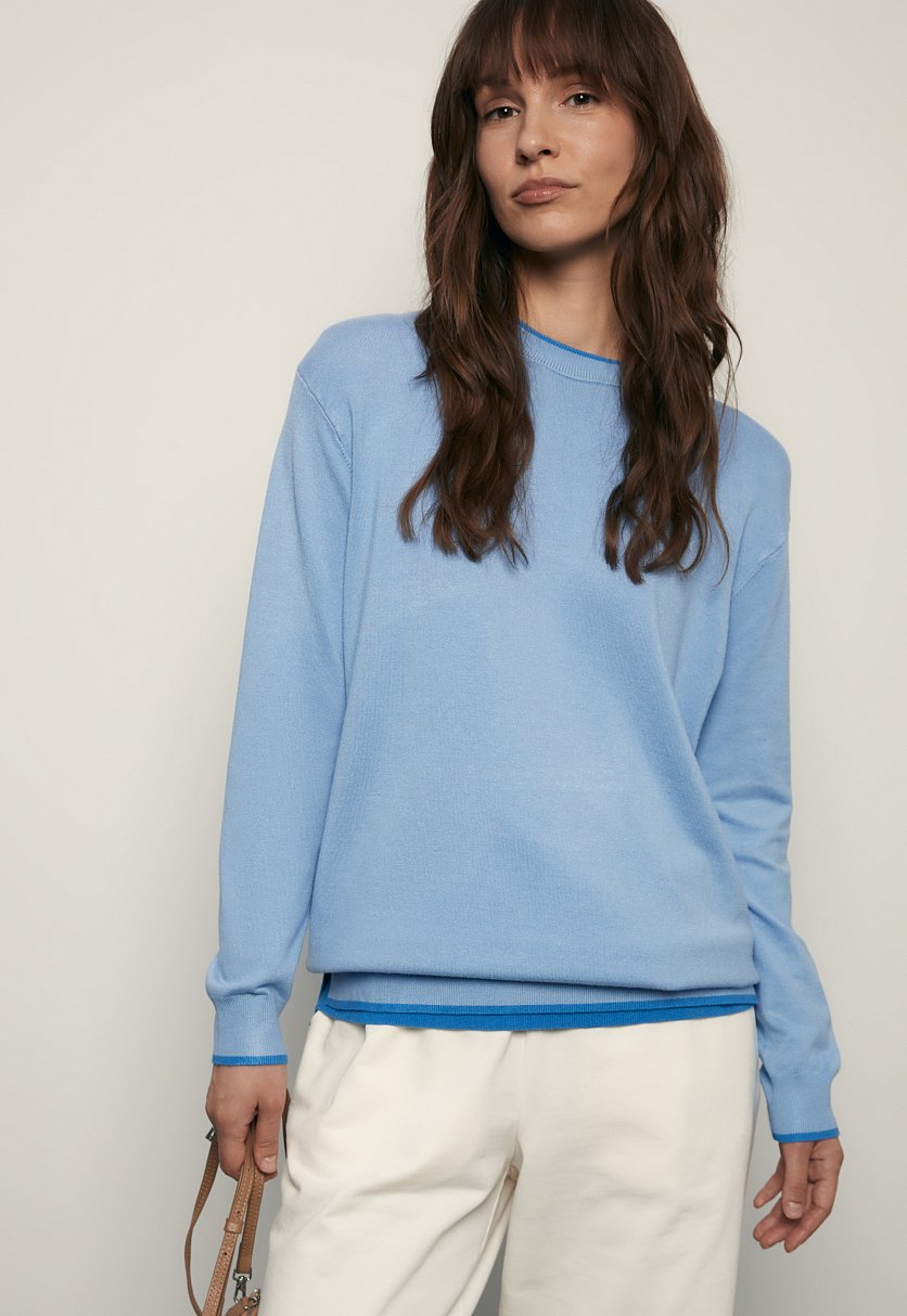 Джемпер свободного силуэта