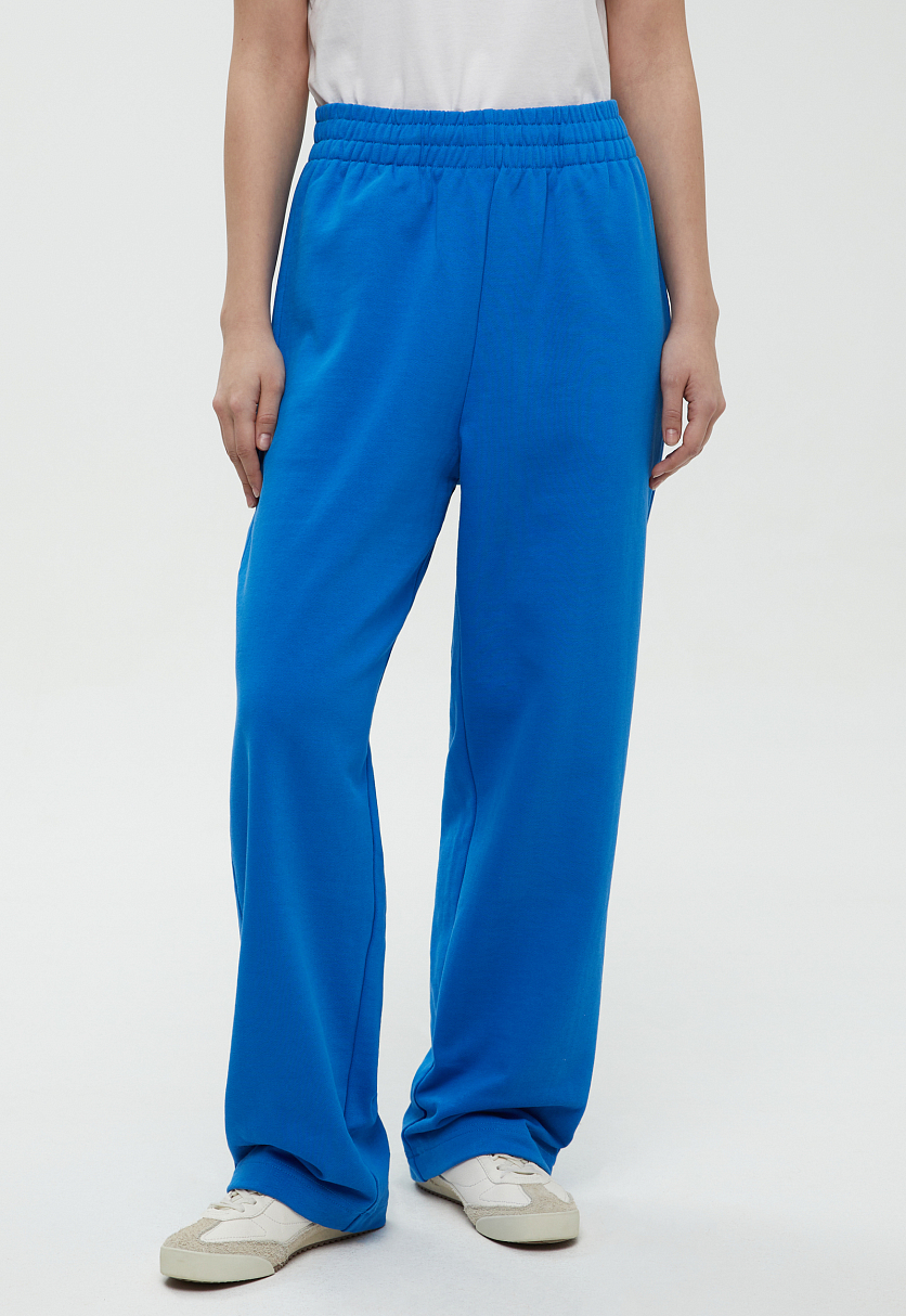 Спортивные брюки широкого кроя Спортивные брюки широкого кроя
