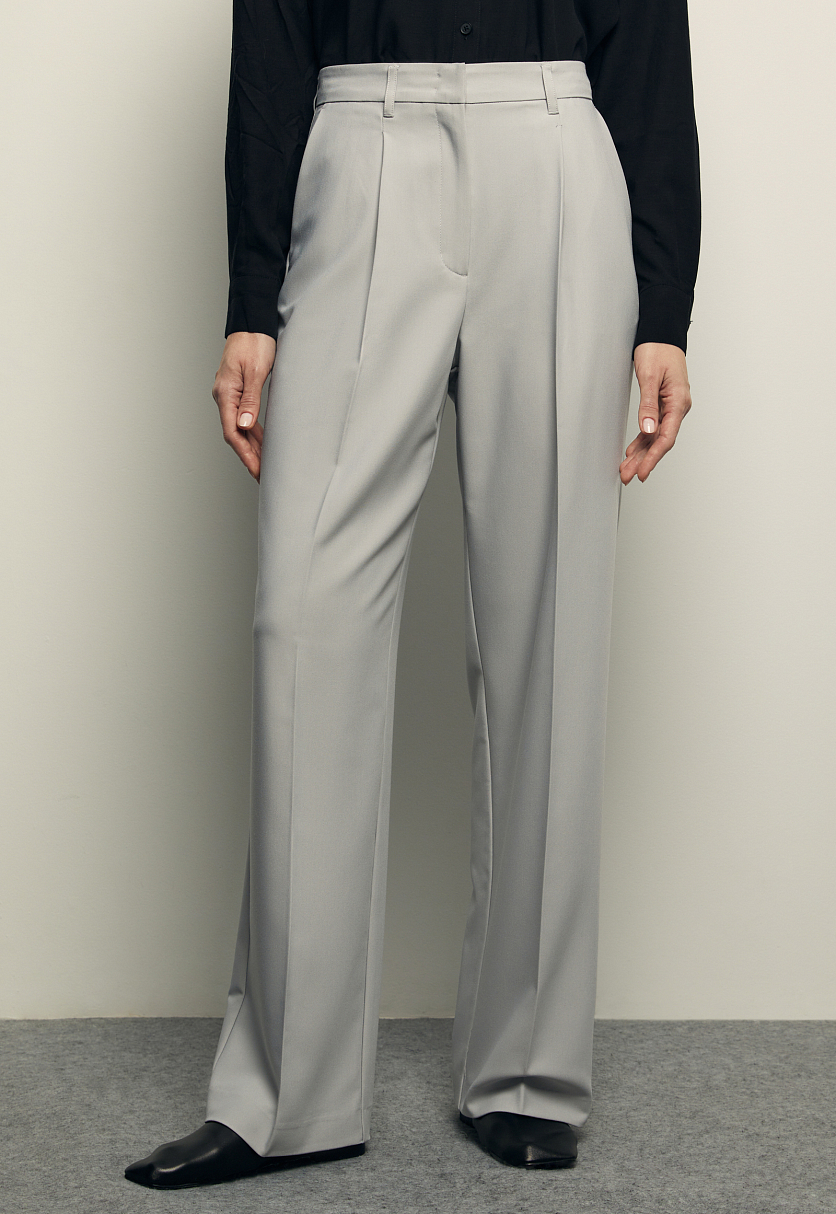 Брюки широкого кроя Брюки широкого кроя