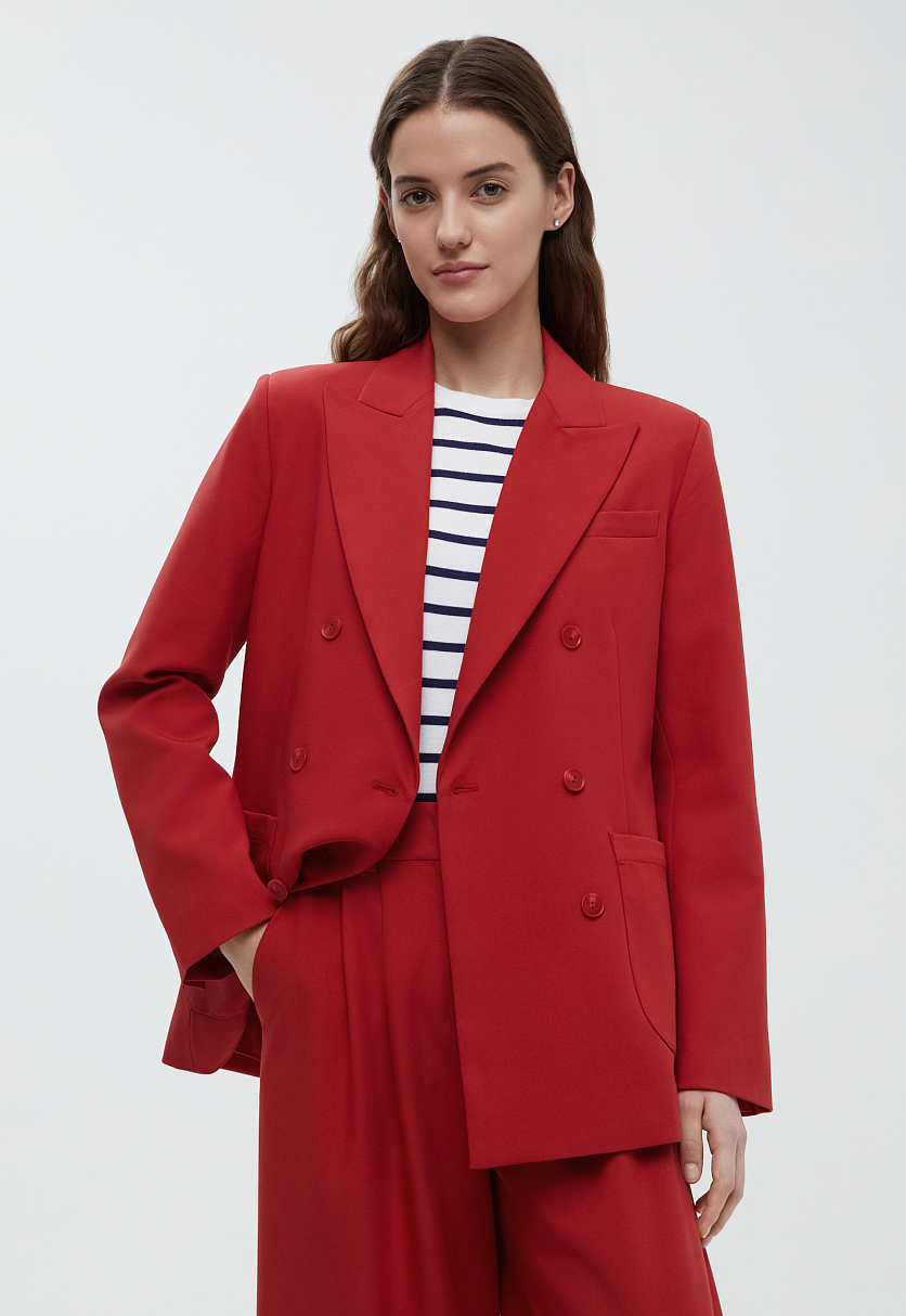 Двубортный жакет с накладными карманами