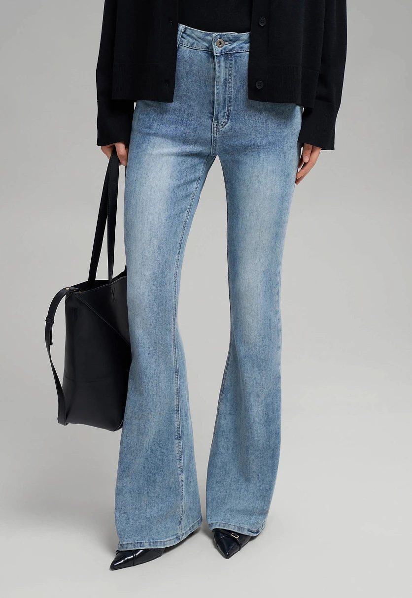 Джинсы расклешенного кроя, Модель FBG15000, Фото №6