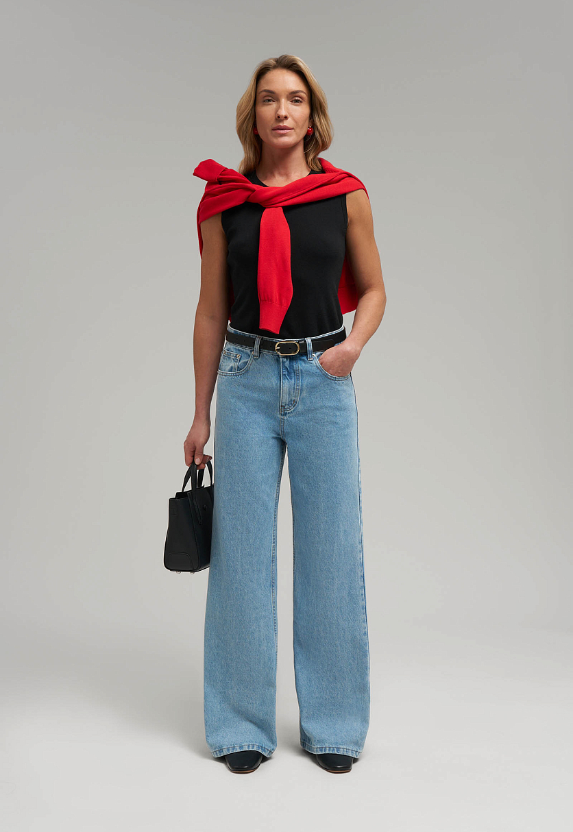 Джинсы расклешенного кроя