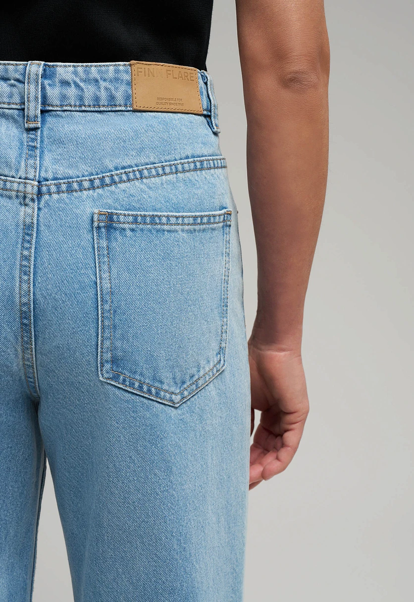 Джинсы расклешенного кроя, Модель FBG15004, Фото №6