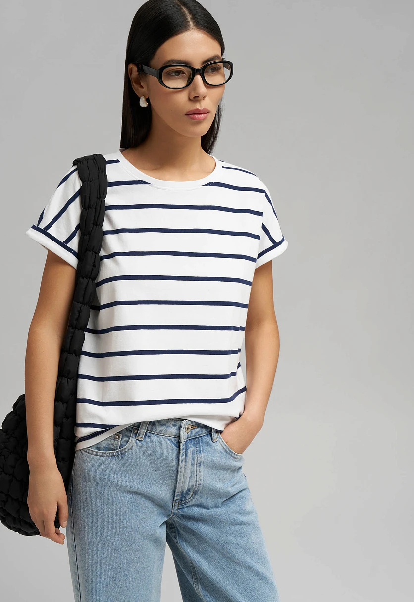 Свободная футболка в полоску из хлопкового джерси, Модель FBG120108, Фото №6