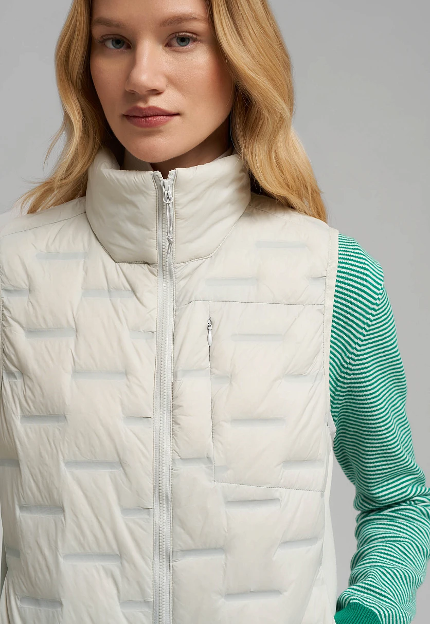 Стеганый пуховый жилет, Модель FBG110150, Фото №6