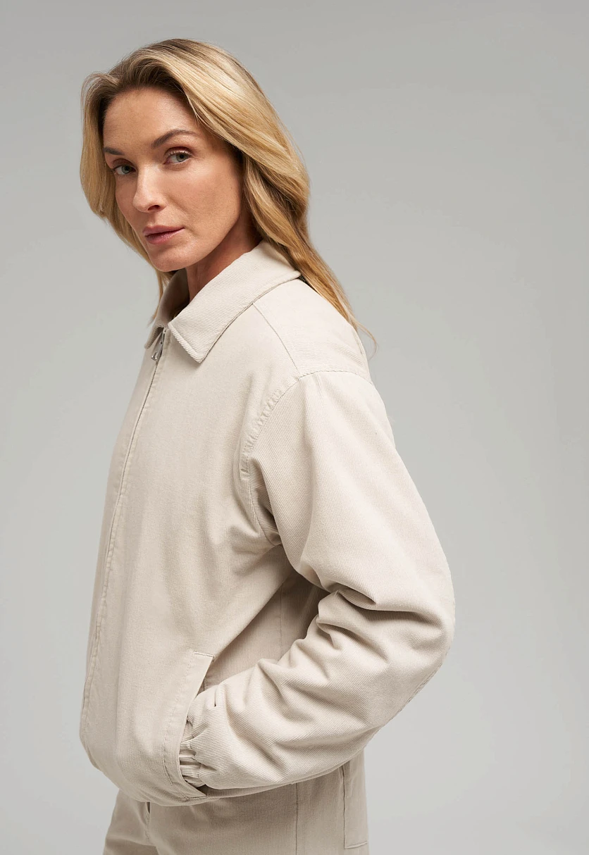 Легкий бомбер из вельвета с искусственным утеплителем, Модель FBG11053, Фото №8