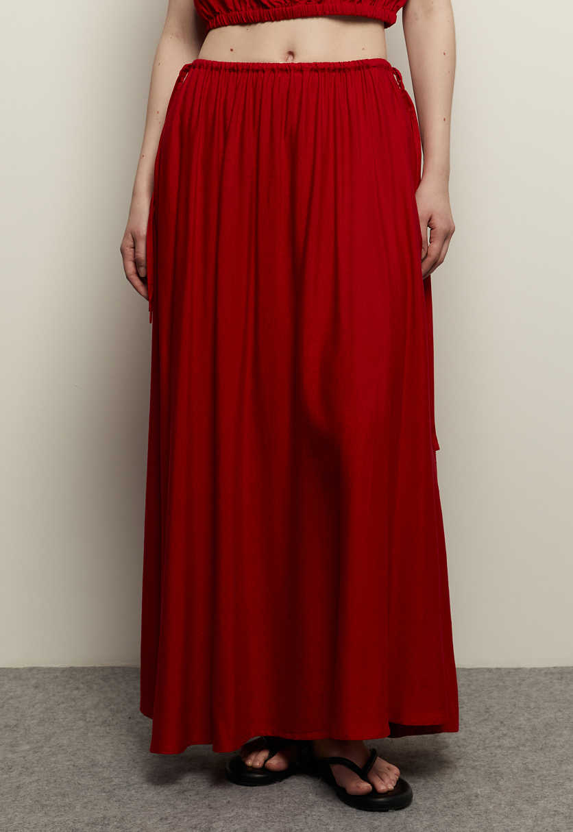 Юбка А-силуэта с поясом на резинке и боковыми разрезами