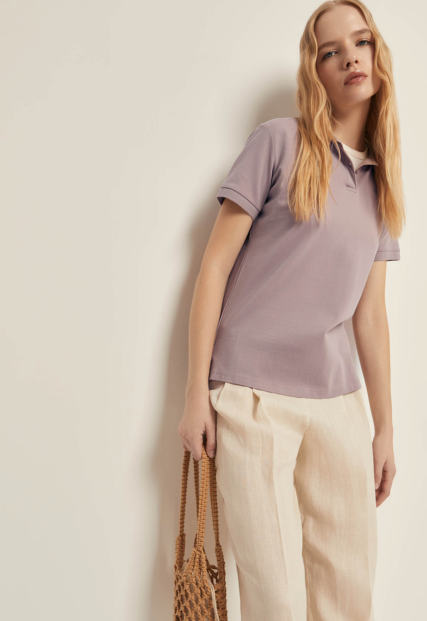 Поло приталенного силуэта с вышивкой