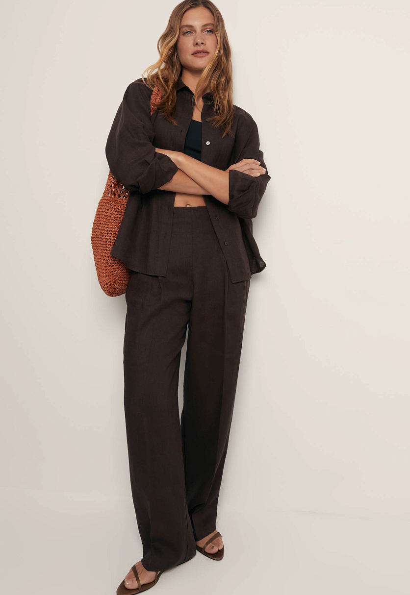 Брюки изо льна широкого силуэта