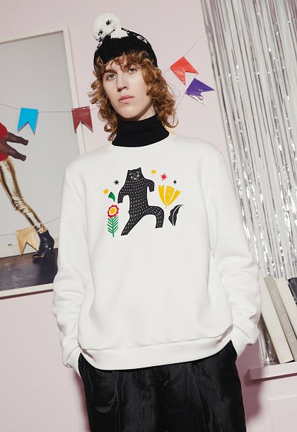 Свитшот oversize силуэта с принтом Свитшот oversize силуэта с принтом