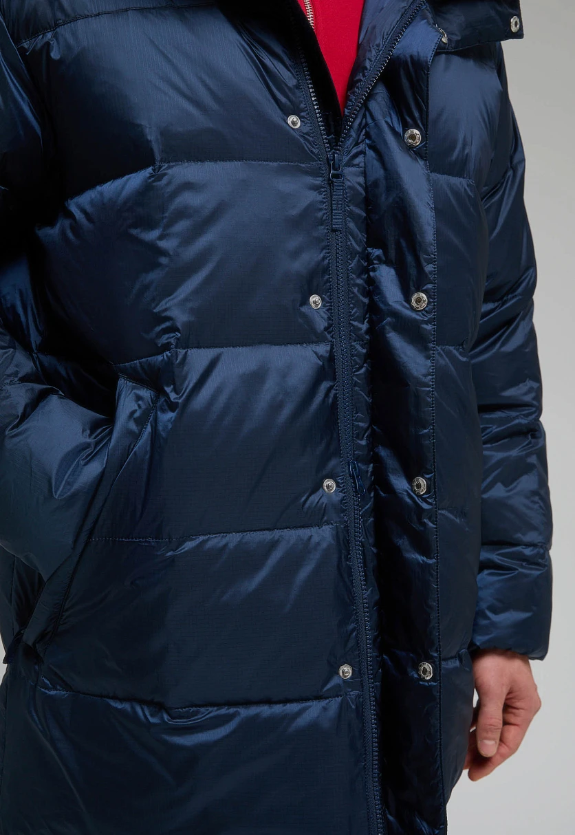 Пуховое полупальто с воротником-стойкой Темно-cиний FWE21018Купить в интернет-магазине FINN FLARE, предосмотр фото №7 Пуховое полупальто с воротником-стойкой, Модель FWE21018, Фото №7