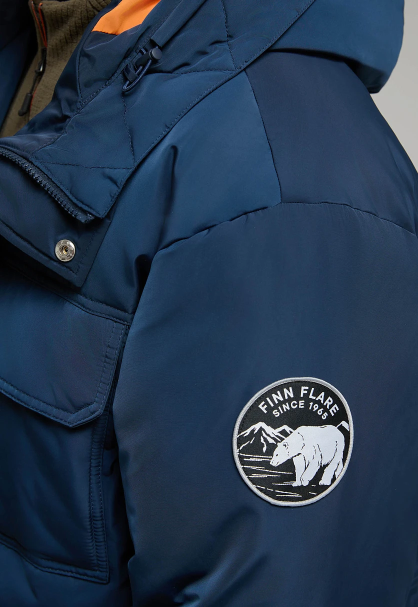 Пуховое пальто с накладными карманами Темно-cиний FWE21039Купить в интернет-магазине FINN FLARE, предосмотр фото №6 Пуховое пальто с накладными карманами, Модель FWE21039, Фото №6
