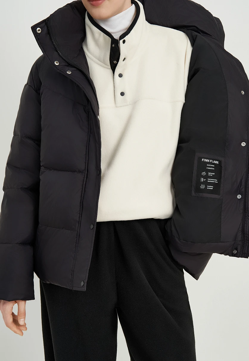 Пуховик со съемным капюшоном Черный FWE11012Купить в интернет-магазине FINN FLARE, предосмотр фото №5 Пуховик со съемным капюшоном, Модель FWE11012, Фото №5