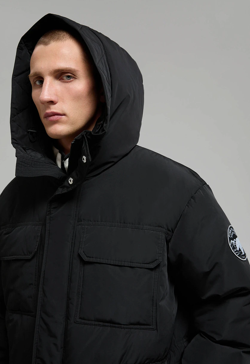 Пуховое пальто с накладными карманами Черный FWE21039Купить в интернет-магазине FINN FLARE, предосмотр фото №7 Пуховое пальто с накладными карманами, Модель FWE21039, Фото №7