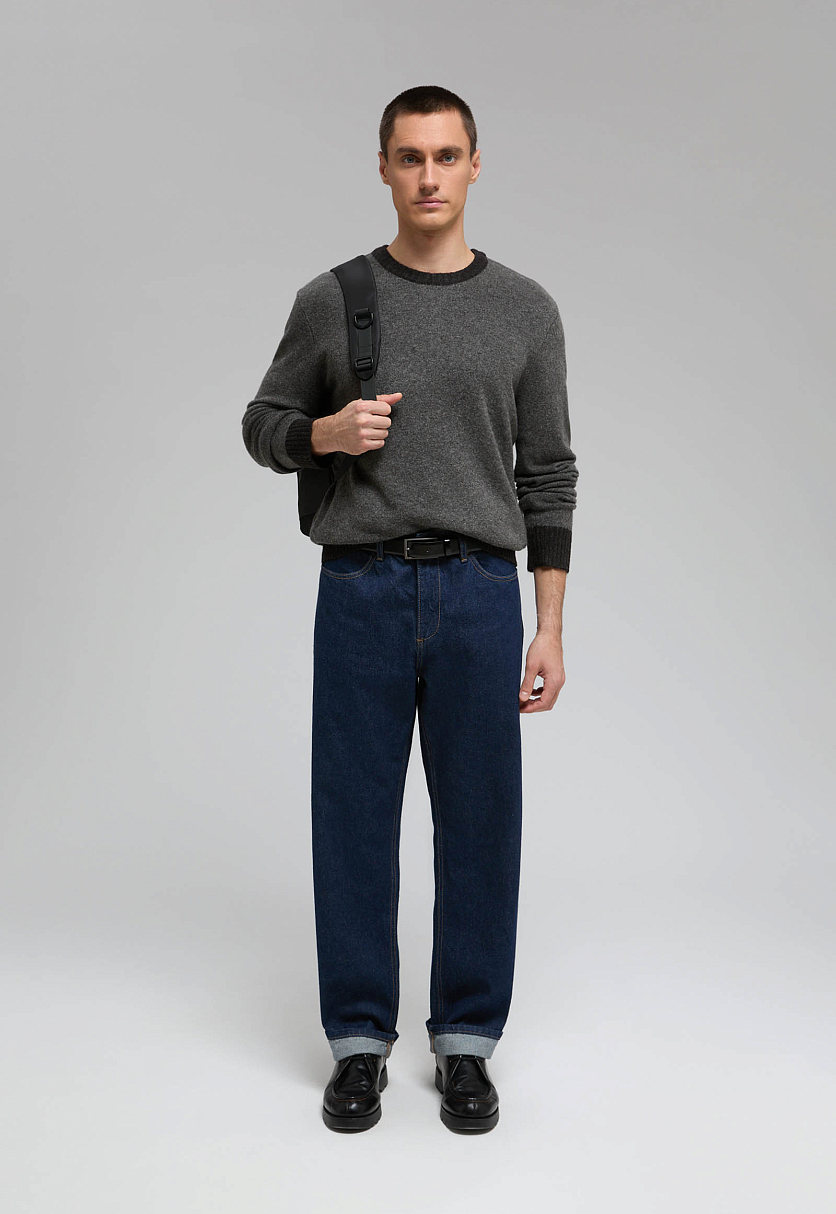 Джемпер полуприлегающего силуэта