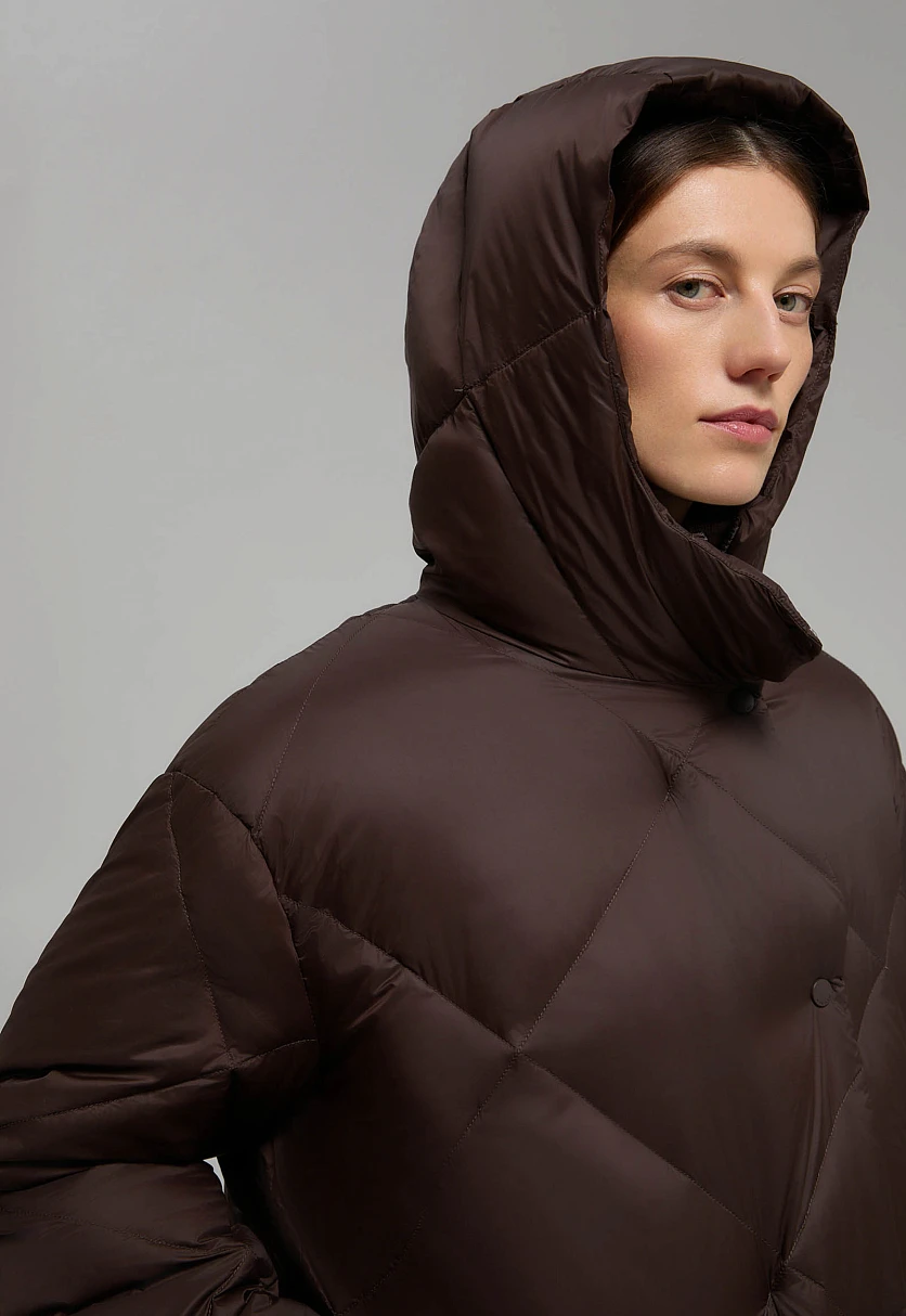 Пуховое пальто с капюшоном и воротником-стойкой, Модель FWE11007, Фото №5