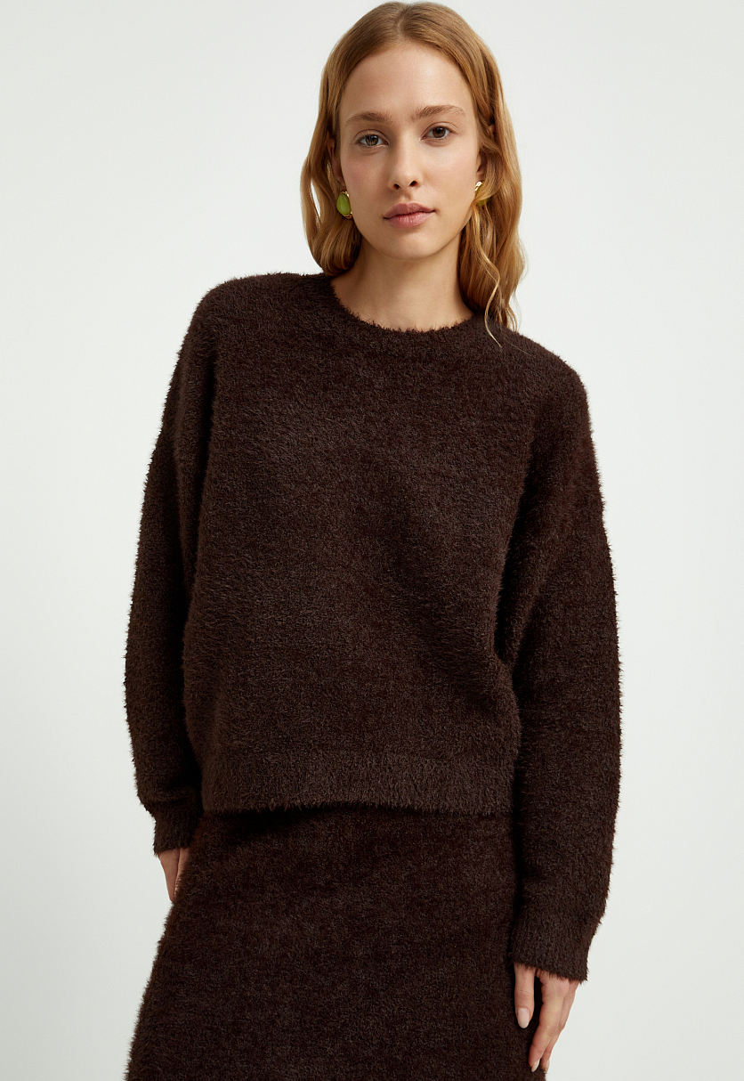 Джемпер свободного силуэта с объемными рукавами