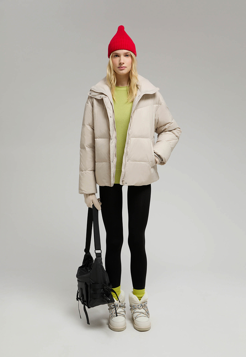 Пуховик со съемным капюшоном