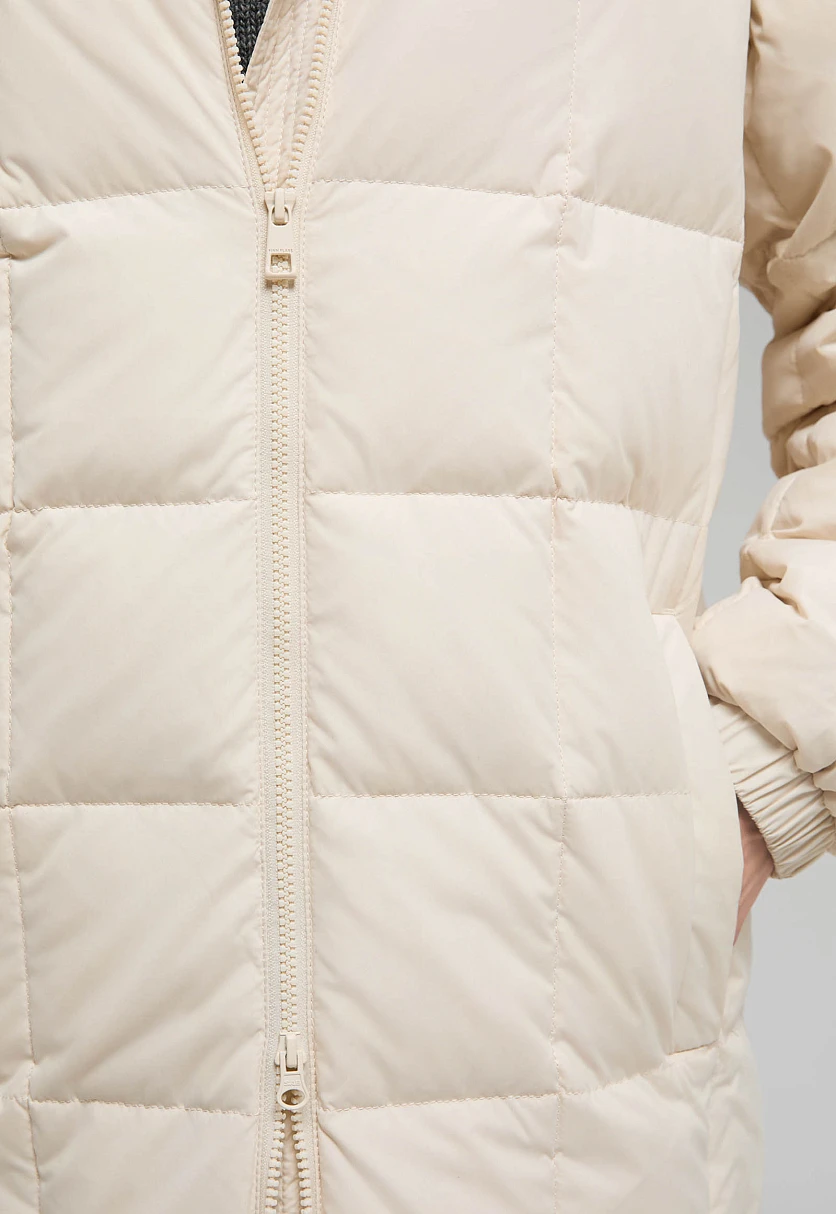 Пуховое пальто с капюшоном, Модель FWE11028, Фото №7