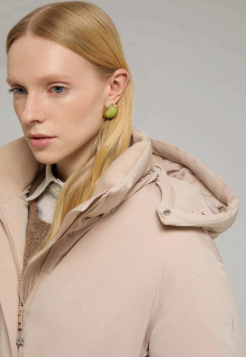 Пуховое пальто с поясом и капюшоном, Модель FWE11003, Фото №5