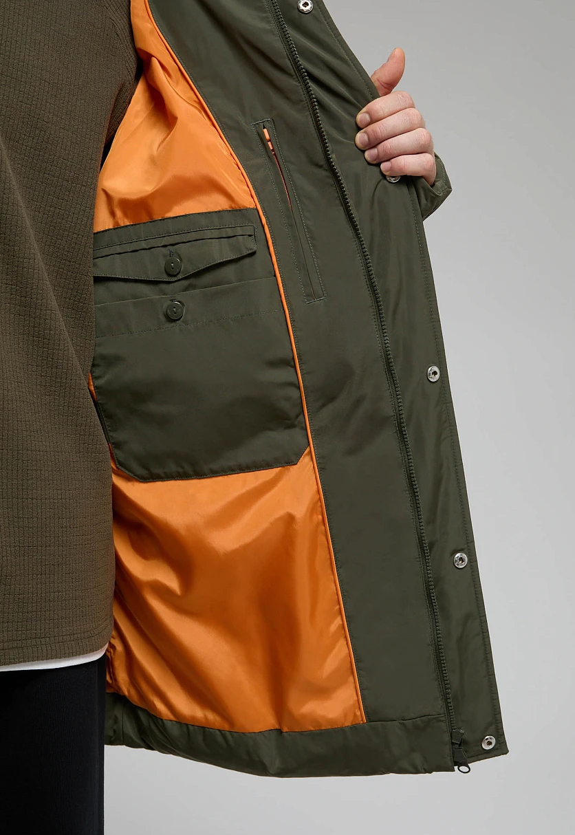 Пуховое пальто с накладными карманами Хаки FWE21039Купить в интернет-магазине FINN FLARE, предосмотр фото №7 Пуховое пальто с накладными карманами, Модель FWE21039, Фото №7