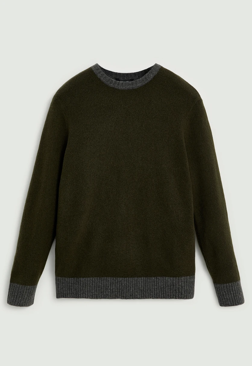 Джемпер полуприлегающего силуэта Хаки FWE21115Купить в интернет-магазине FINN FLARE, предосмотр фото №7 Джемпер полуприлегающего силуэта, Модель FWE21115, Фото №7