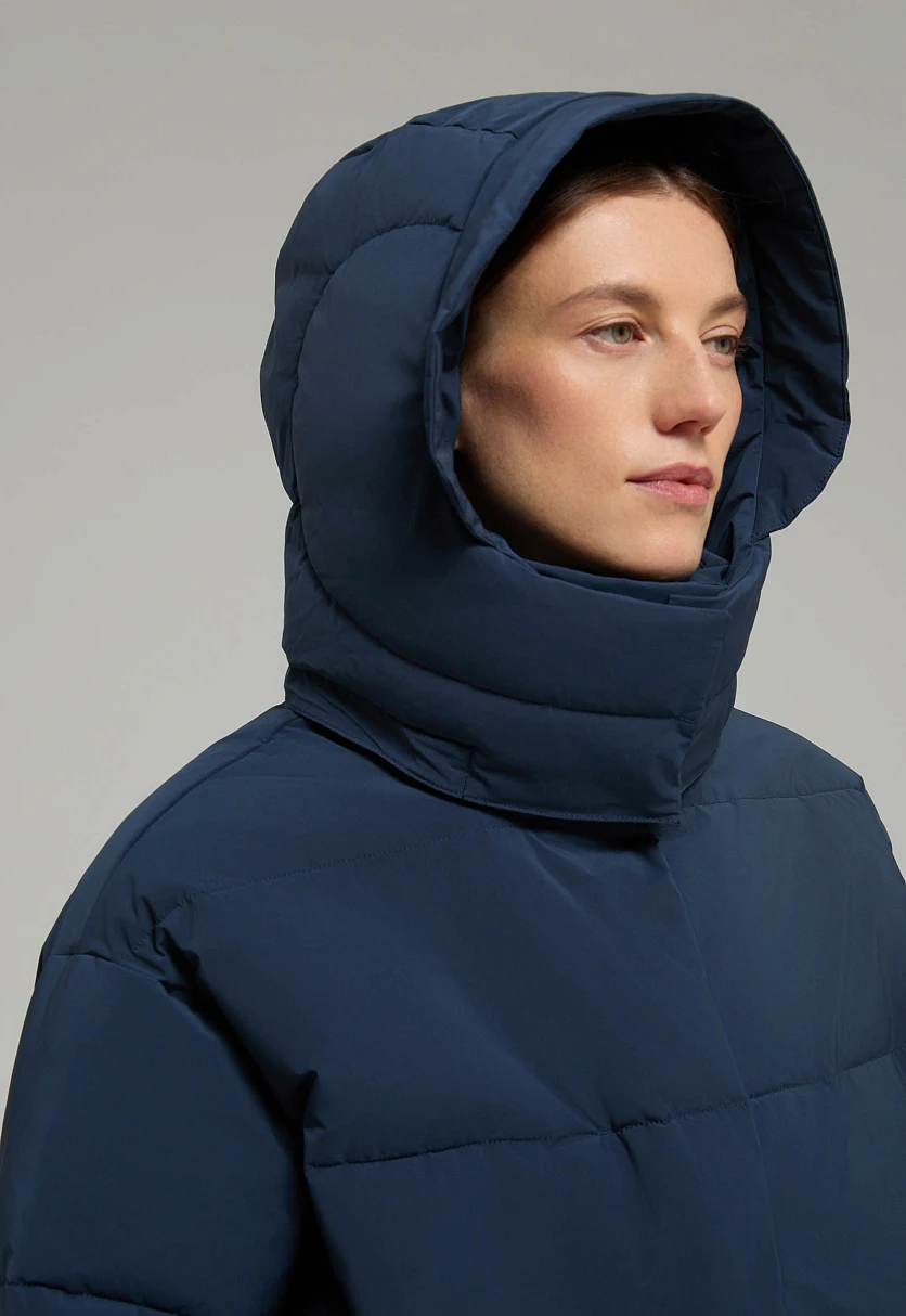 Куртка oversize силуэта с капюшоном Темно-cиний FWF11048Купить в интернет-магазине FINN FLARE, предосмотр фото №6 Куртка oversize силуэта с капюшоном, Модель FWF11048, Фото №6