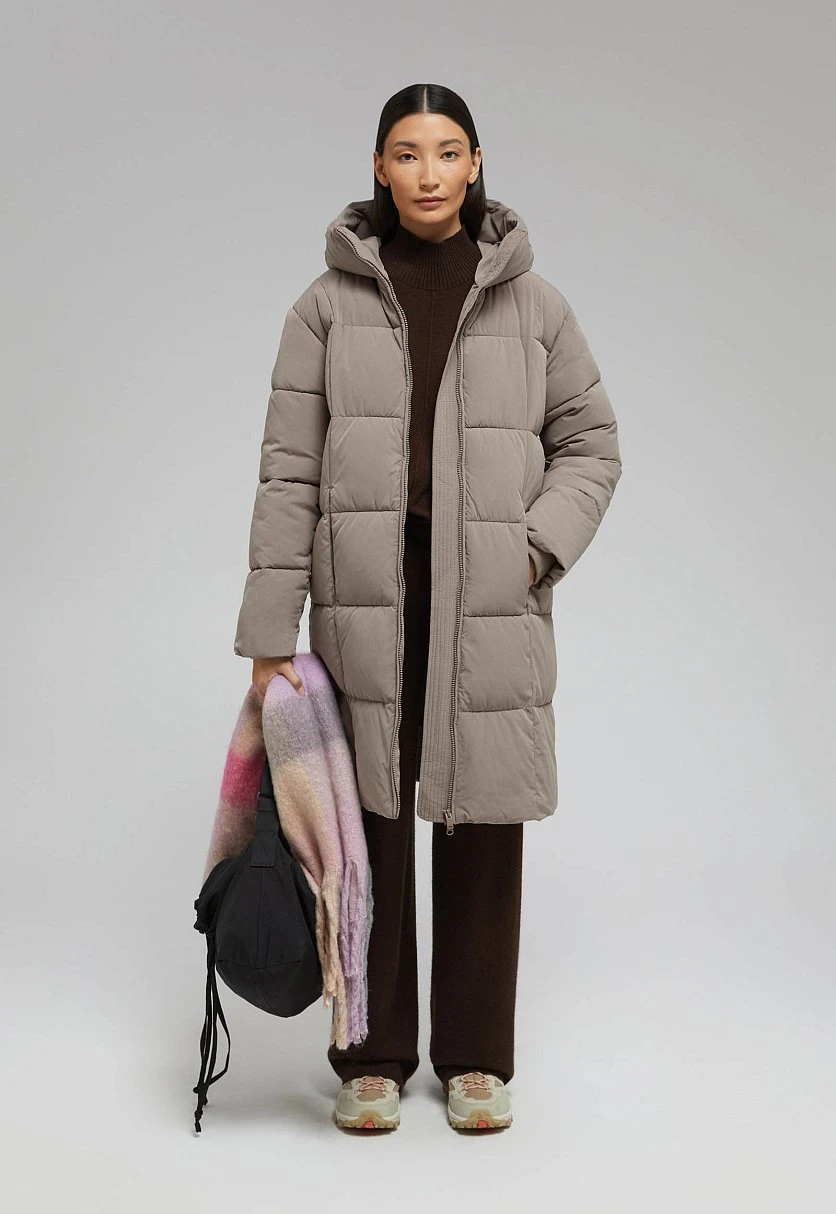 Длинный пуховик с капюшоном, Модель FWF11084, Фото №1